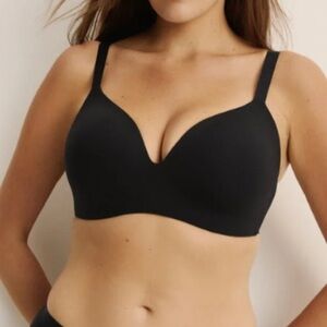 Knix WingWoman Contour Bra Size 42C